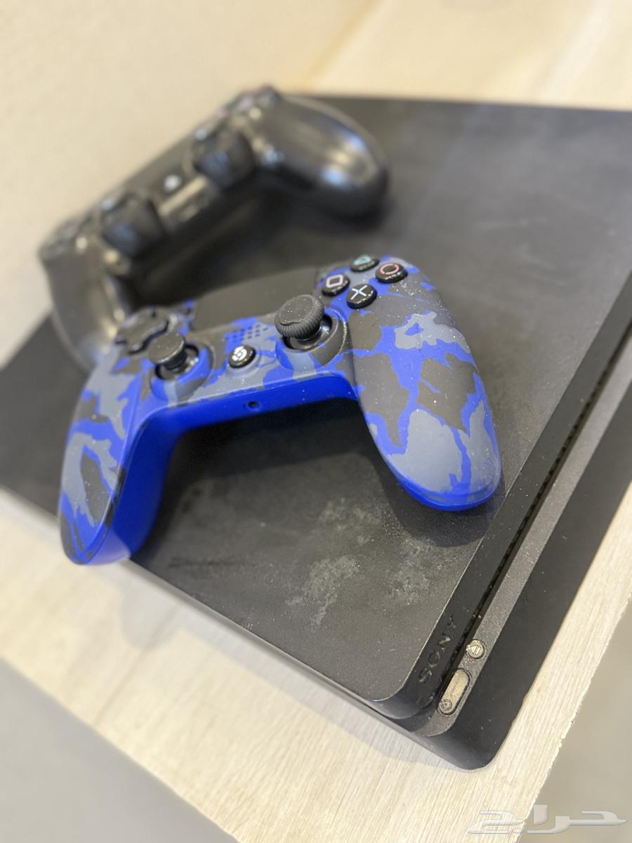 Sony 4 developer clean as new with two controllers64444258226306111