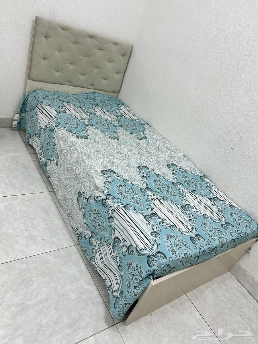 2 single beds, dressing table set, wardrobe64444917028226112