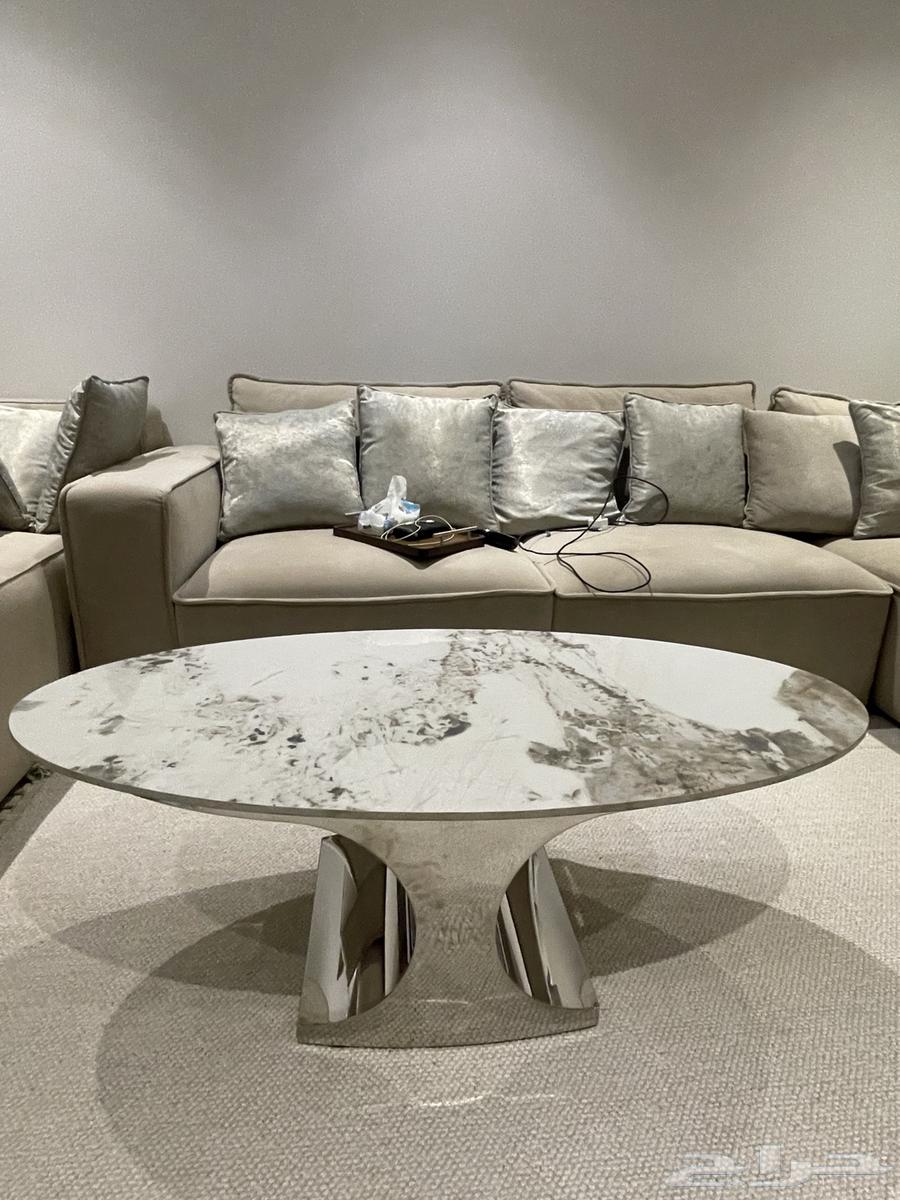 طاولة رخام بيضاويه للبيع64448633868035110