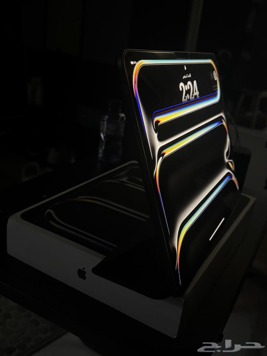 آيباد برو شاشة 13 انش 256 جيجا واي فاي64445675899138111