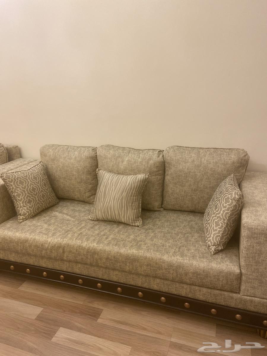 كمب مجلس خمس قطع نظيف الى حاب ياخذه يحي يشوفه64454179773826113