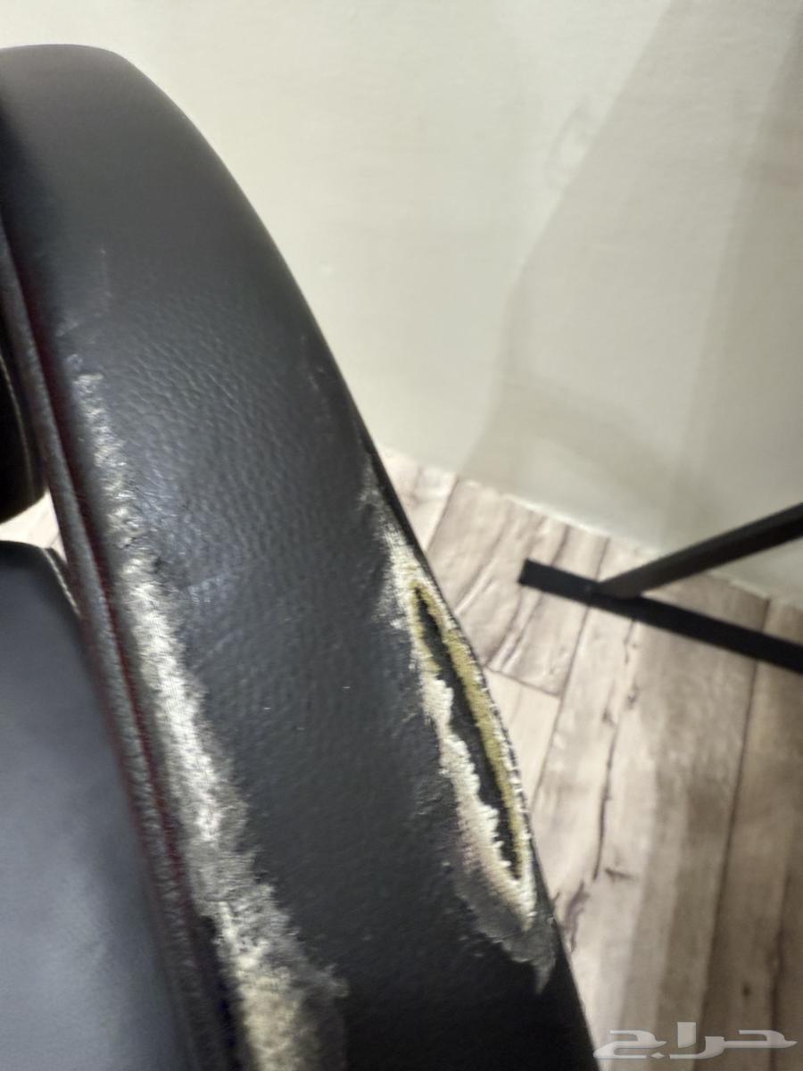 Sony, table, chair, and 90-inch screen64445065576705113