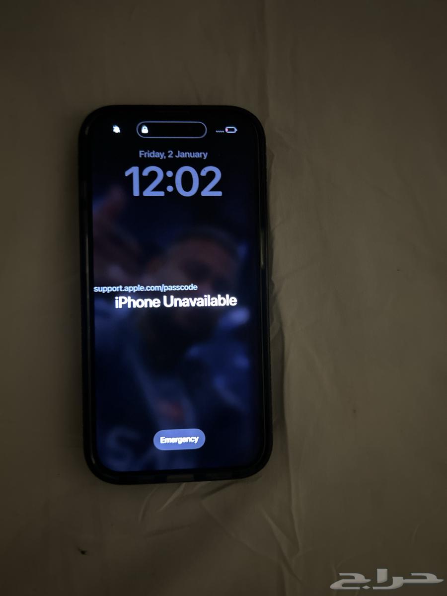 ايفون 15 برو مو شغال الي يبيه عشان يستفد من القطع يكلمني64439375511299114