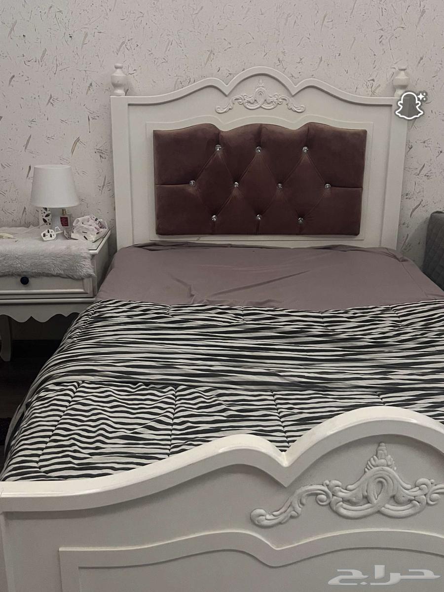 غرفة نوم للبيع شبه جديدة 5 قطع64449543772674111