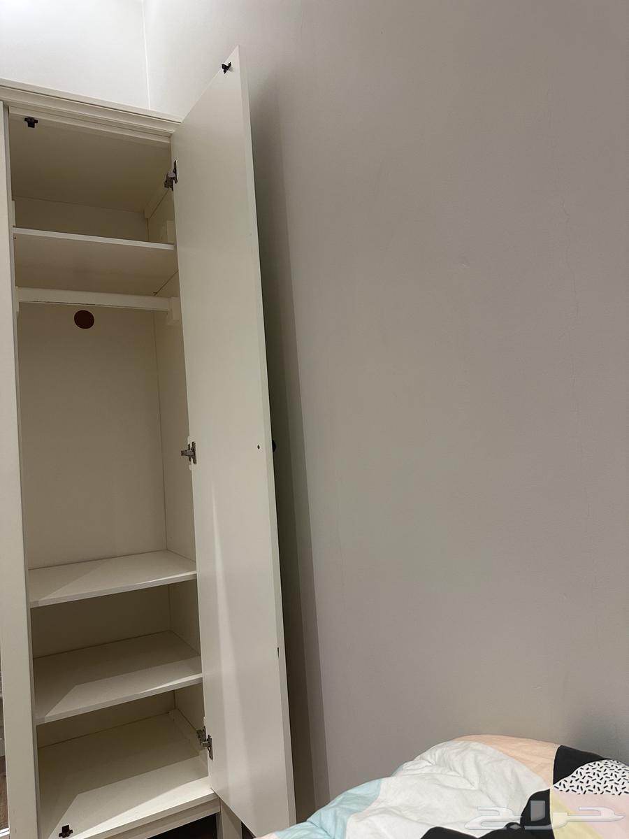 دواليب استخدام بسيط64447494793090113