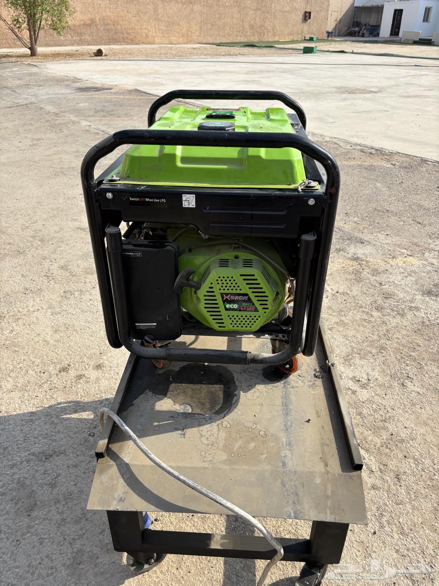 مولد كهرباء SHINERAY SURGE8000E مع حامل للمولد64444191073666112