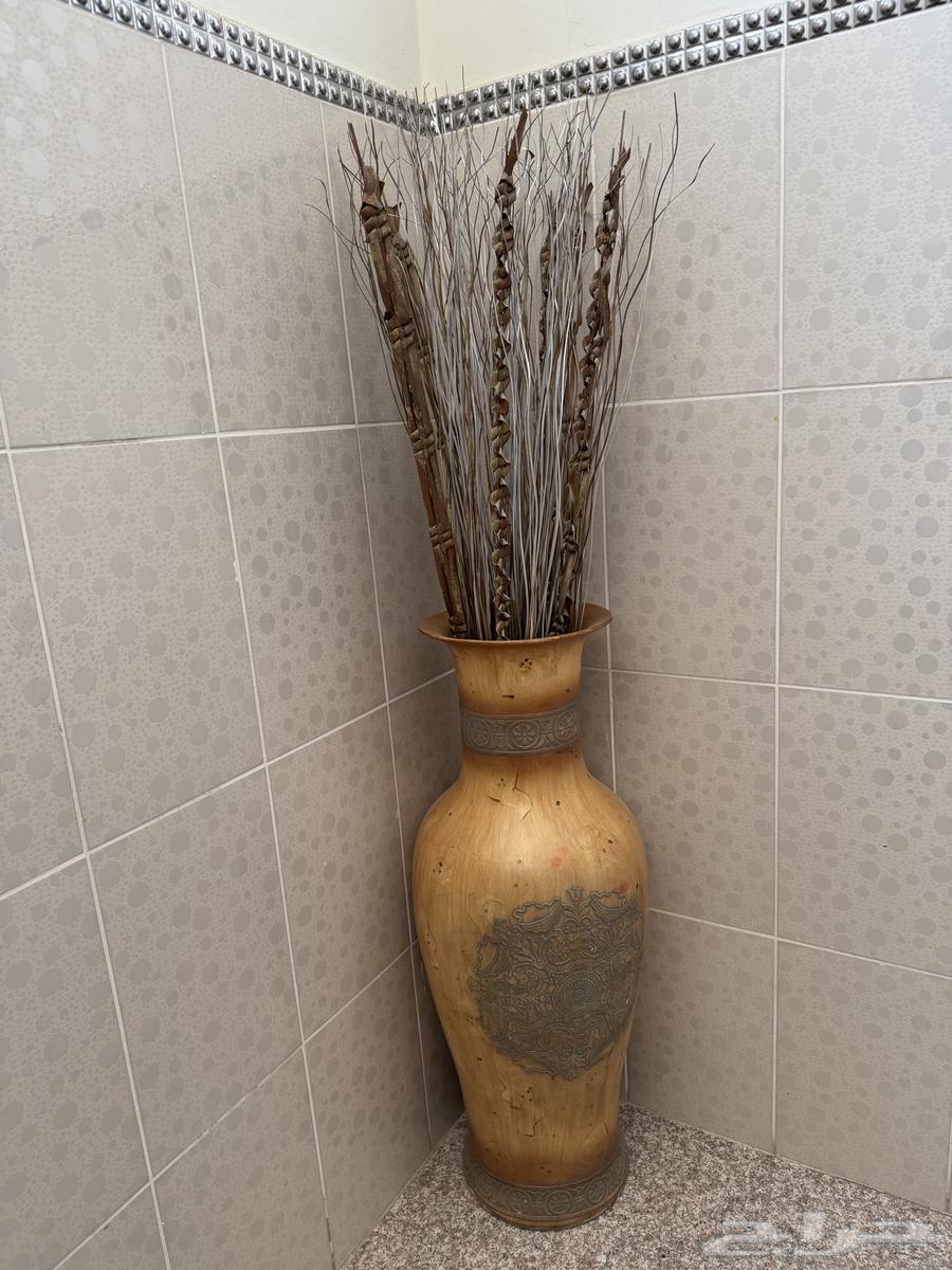 Almost new large vase64446202971394110