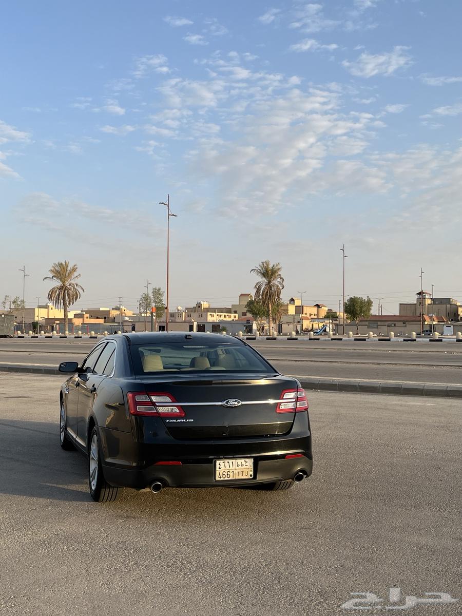 Ford Taurus Walkway 00 4 Slight Scratch, No Accident, Hit from Collision to Collision 201564611904777986110