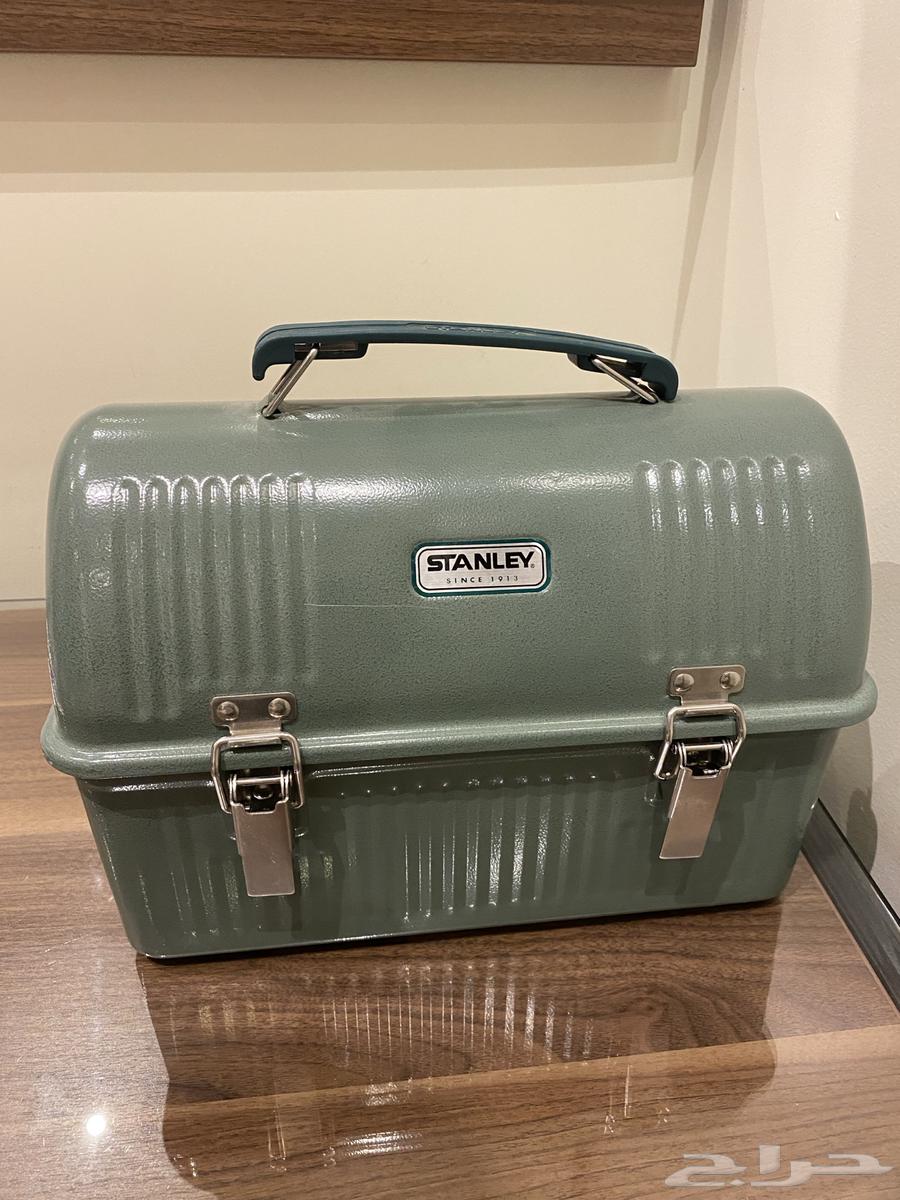 صندوق ستانلي كلاسيكي 9.5 لتر64449301272321110