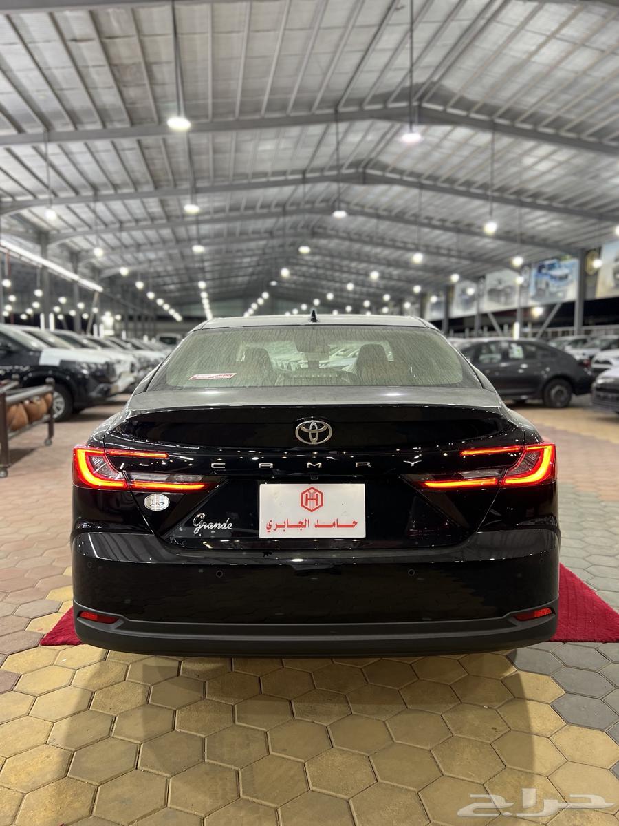 تويوتا   كامري جراندي بنزين 2025 جديد سعودي 161.000 شامل64611679222273113