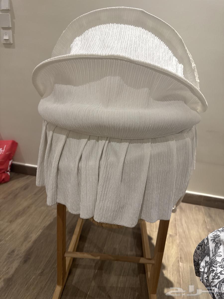 Crib64447296423042111