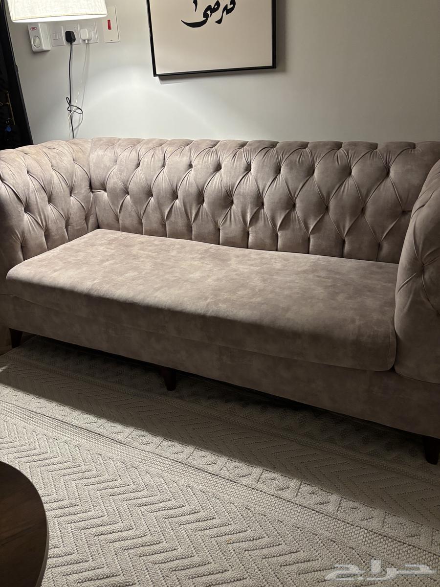 كنب مجلس شبه جديد ألوانه فالطبيعة اجمل بكثير64447957677827113