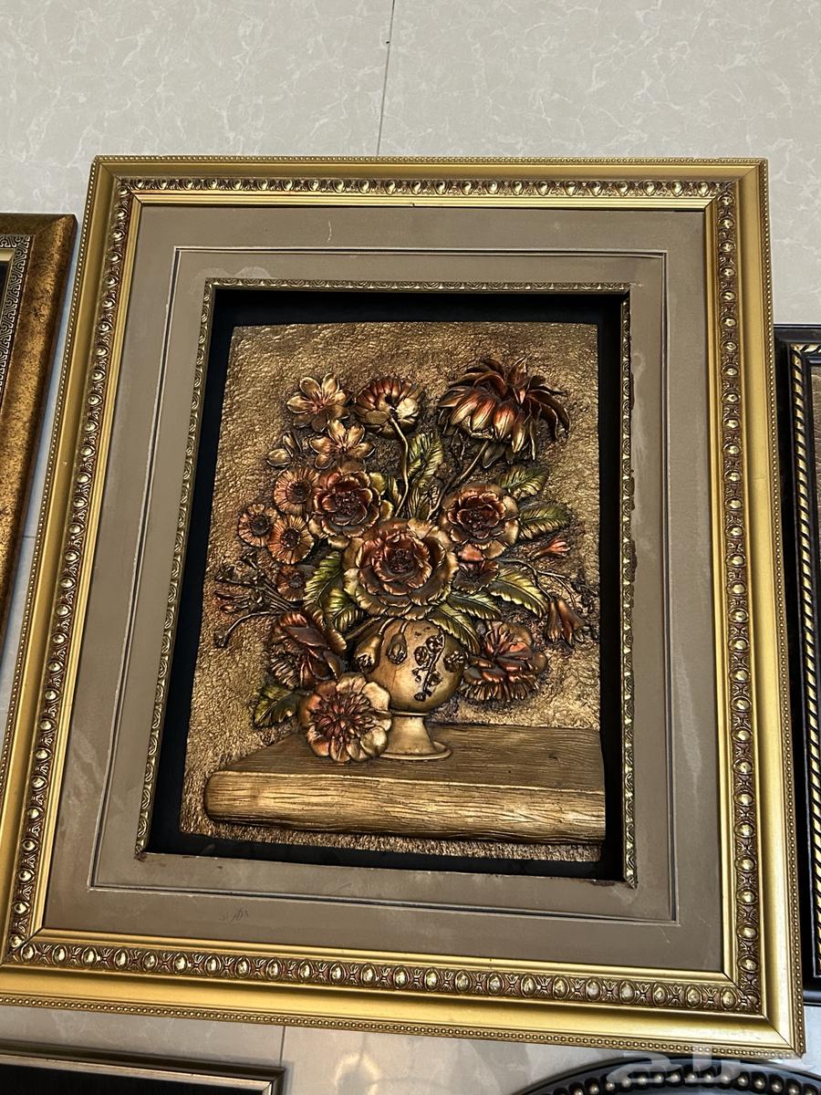 لوحات للبيع على السوم64443061050371112