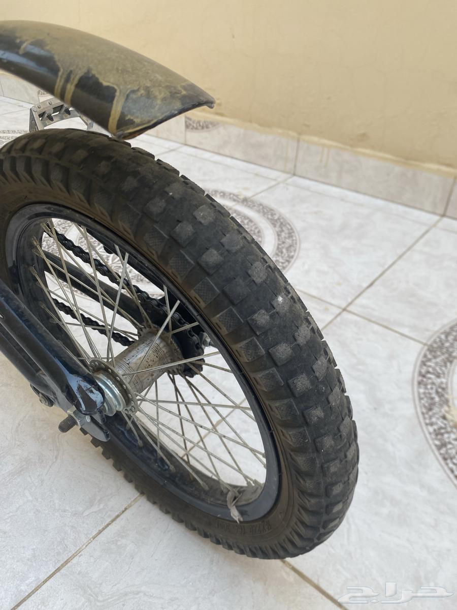 سلام عليكم سيكل للبيع الكفر اللي ورا يبي له تغيير64446430445569112