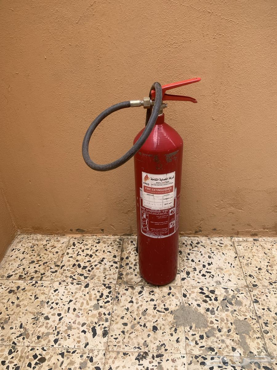 للبيع طفاية حريق 6 كيلو64444889830786110