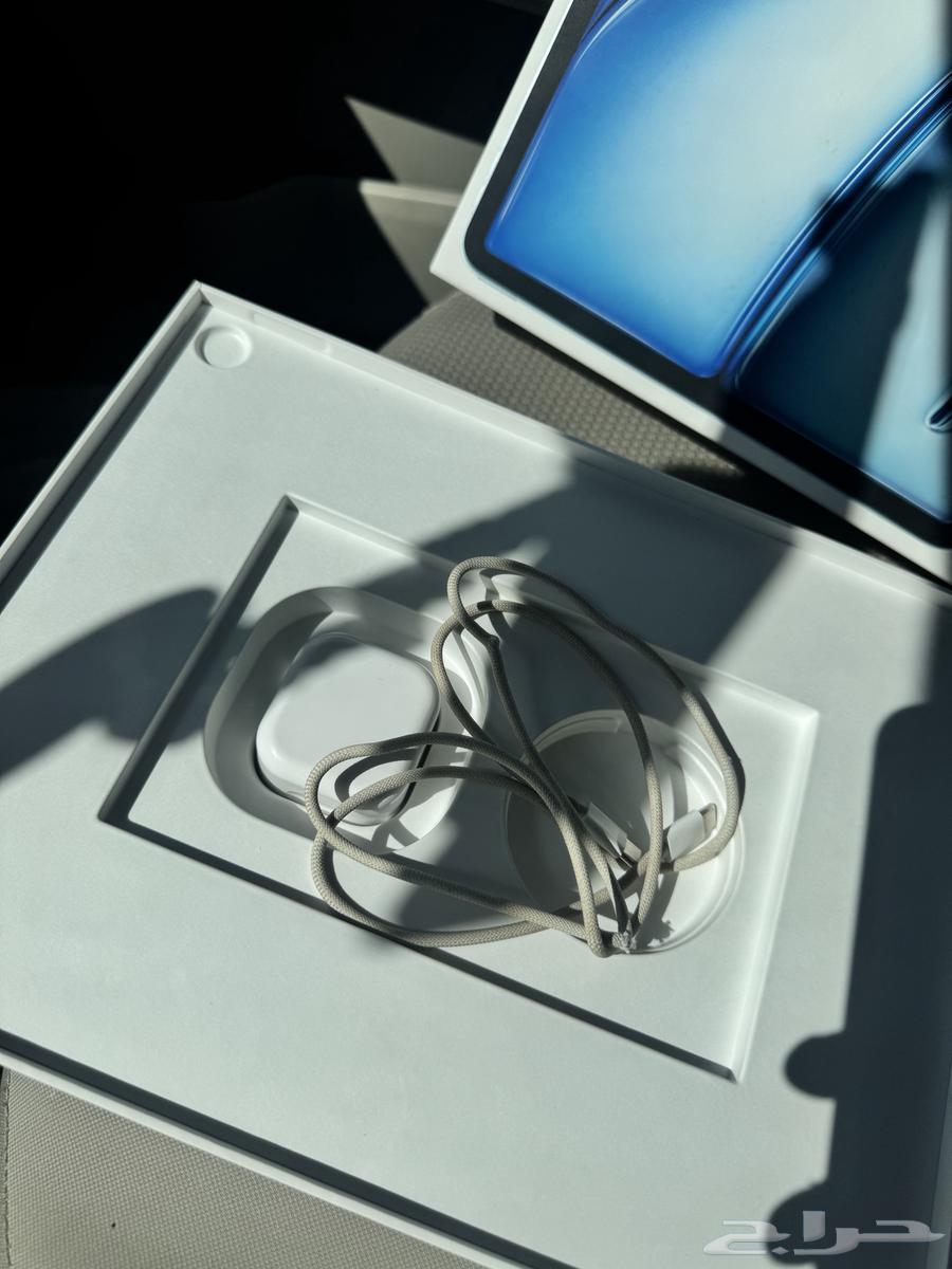 أيباد أير 13 إنش 256 قيقا64444191055107112