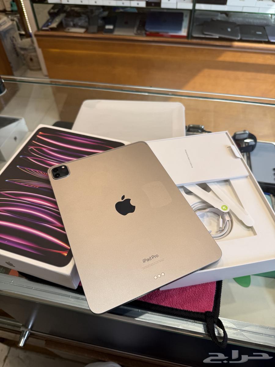 آيباد أبل برو 2022 معالج M2 قيقاء 256 مع كرتونه64444030029827111