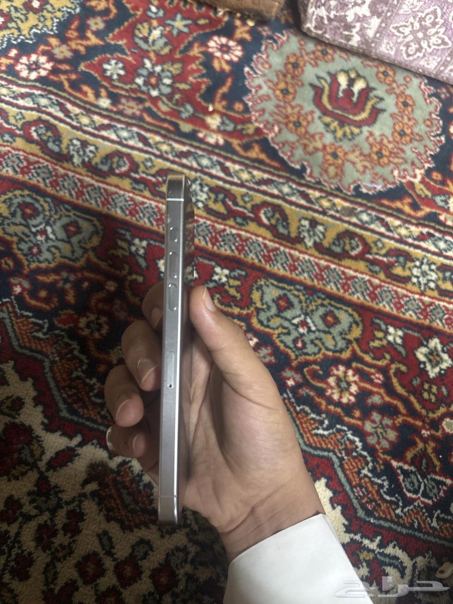 iPhone 15 Pro Max 256 with 84 battery, everything available including charger and box64449637722881113