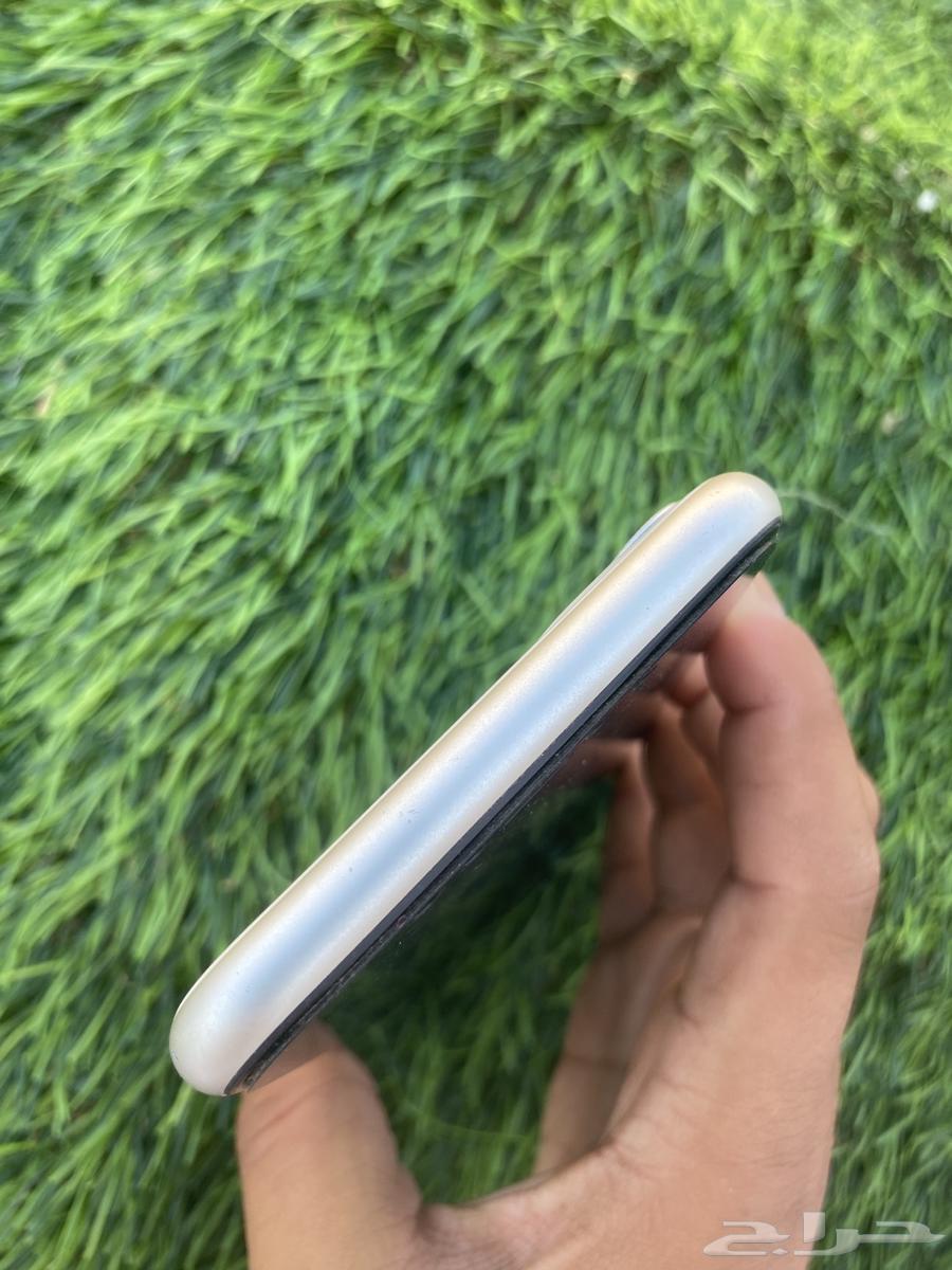 جوال ايفون11 نضيق64447824958338113