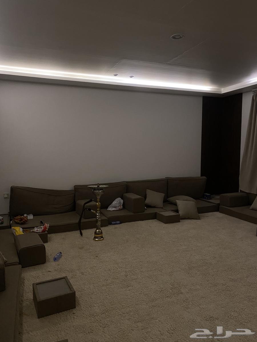 Complete floor seating set with all accessories64449637683074113