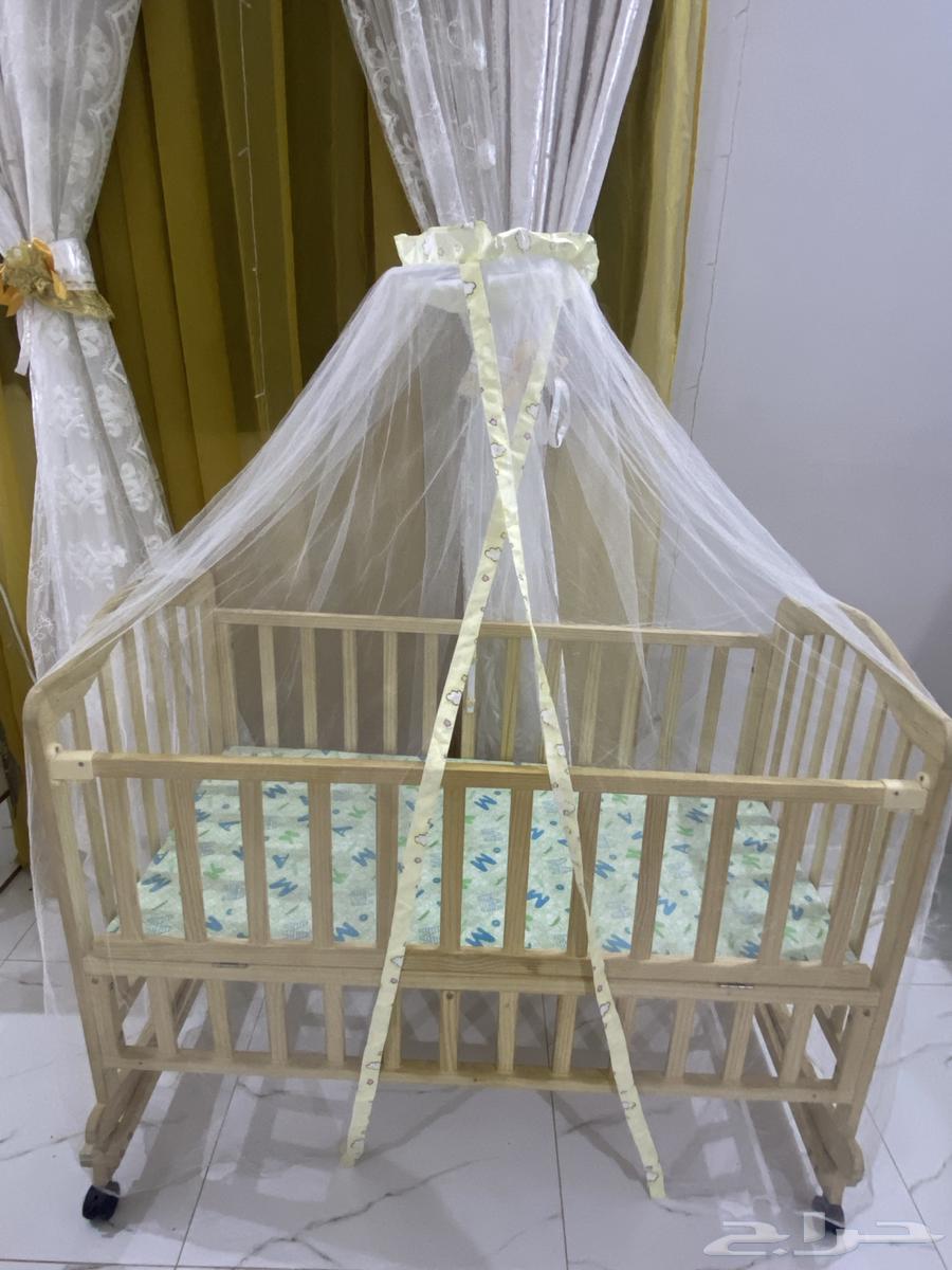 سرير أطفال مقاس كبيره جديد64444660724611110