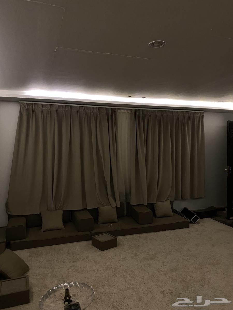 Complete floor seating set with all accessories64449637683074111