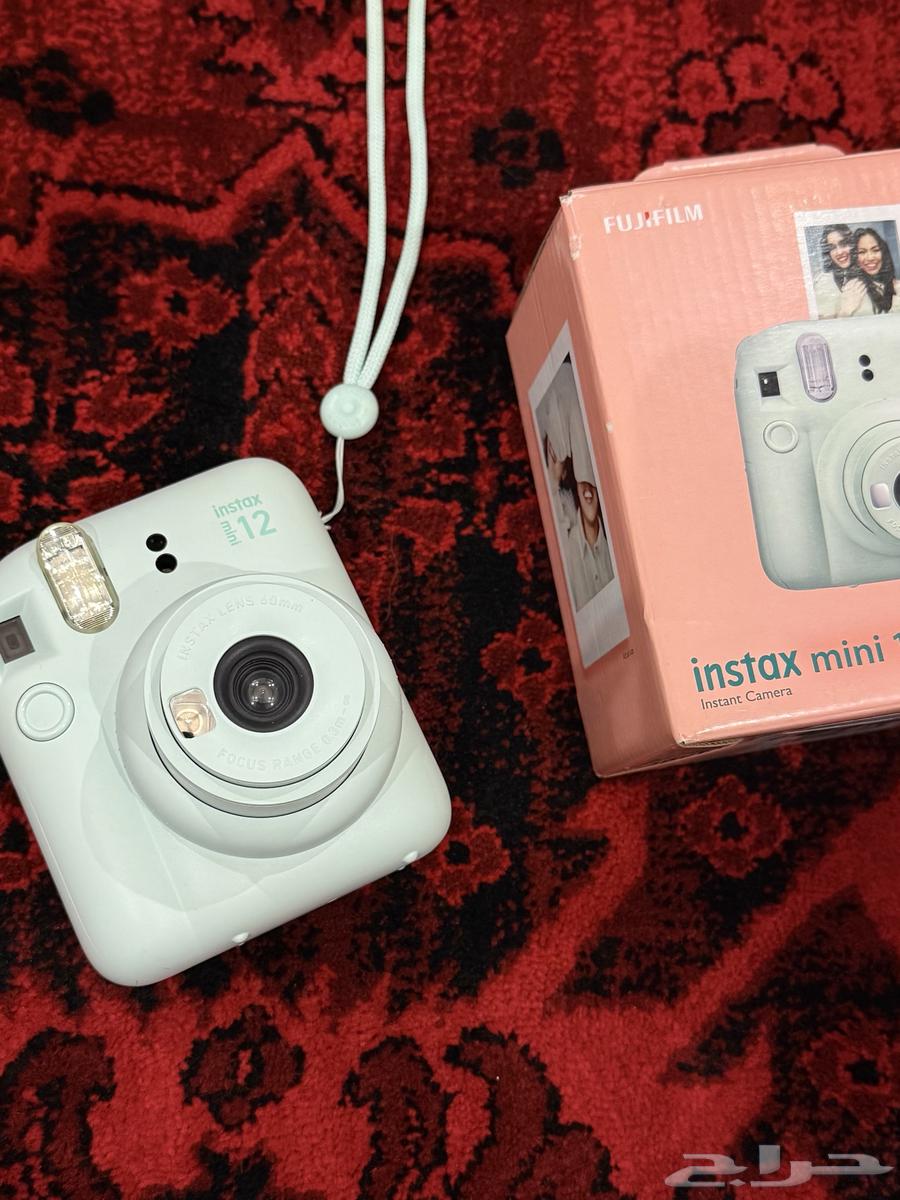 Fuji Instant Mini 12 Camera64443101652609111