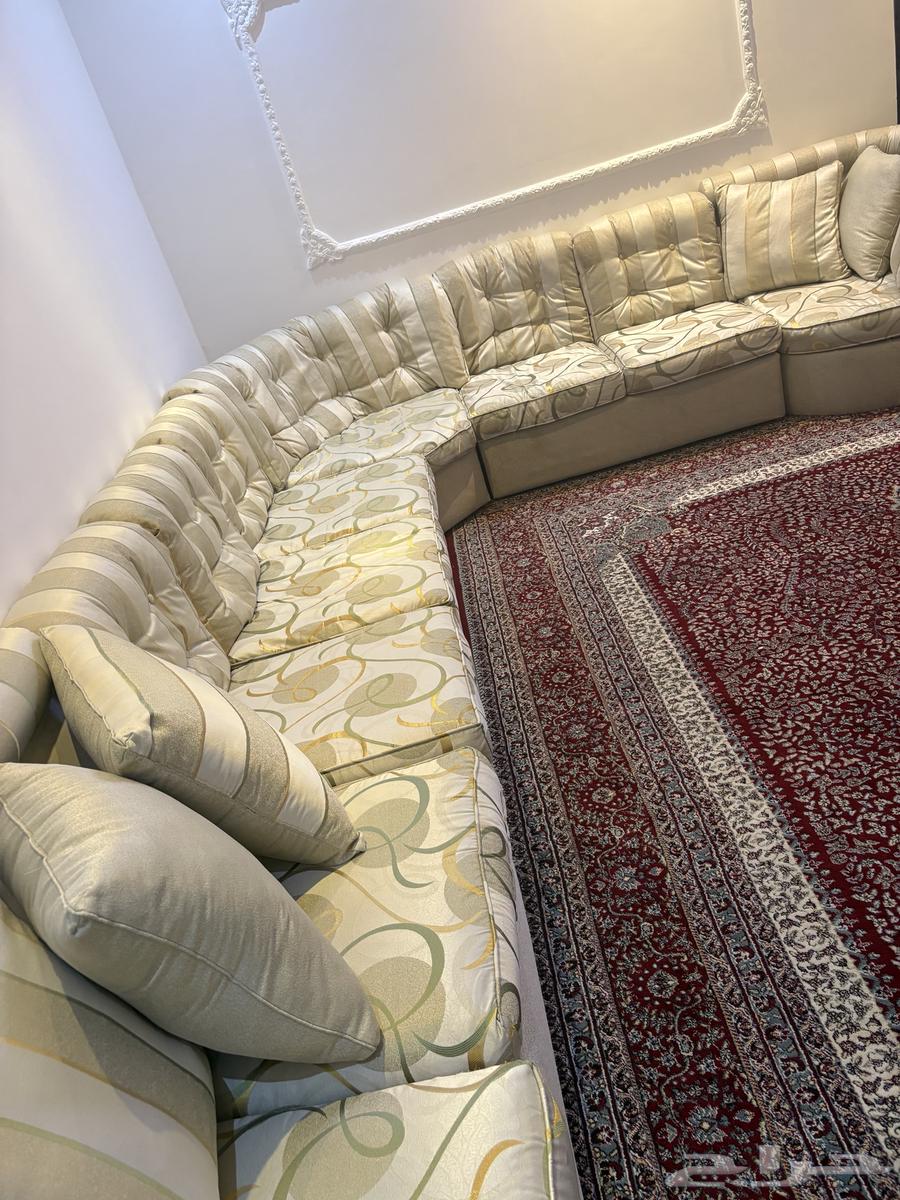 كنب حرف L نضيف مثل ما موضح في الصوره64444660717313110