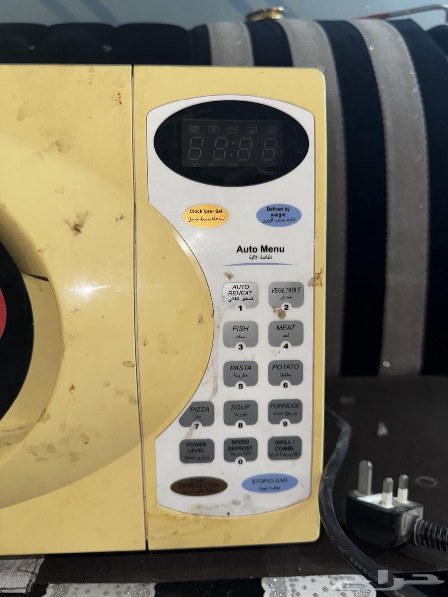 NikAI microwave working perfectly, no issues at all64446216520067111