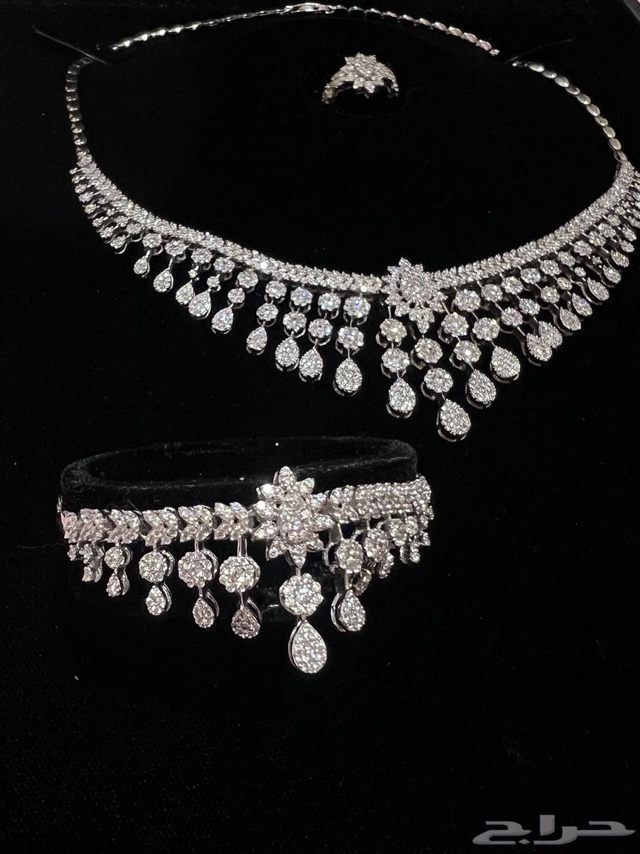 طقم شبكة ذهب أبيض64446390914178110