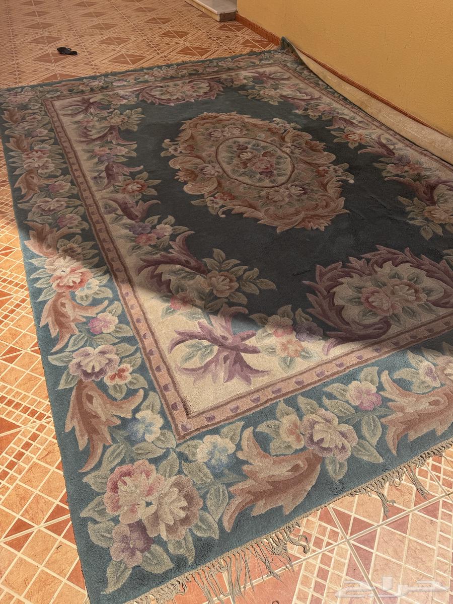 فرشة ثقيله وقديمة64447349310339111