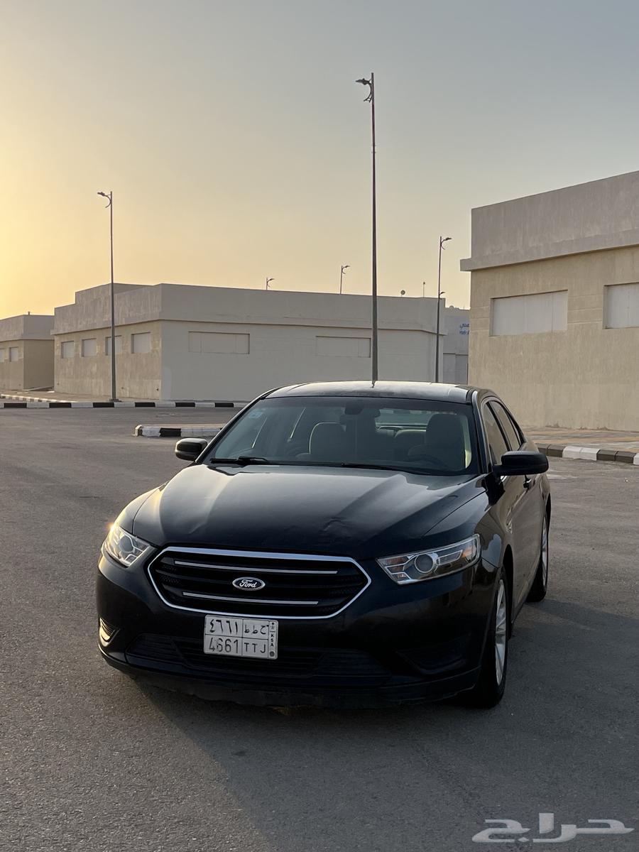 Ford Taurus Walkway 00 4 Slight Scratch, No Accident, Hit from Collision to Collision 201564611904777986112