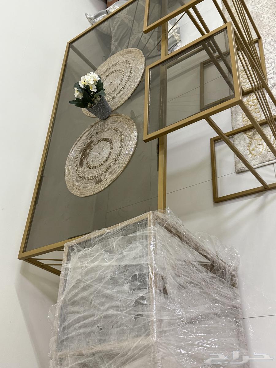 Tables64447015693569110