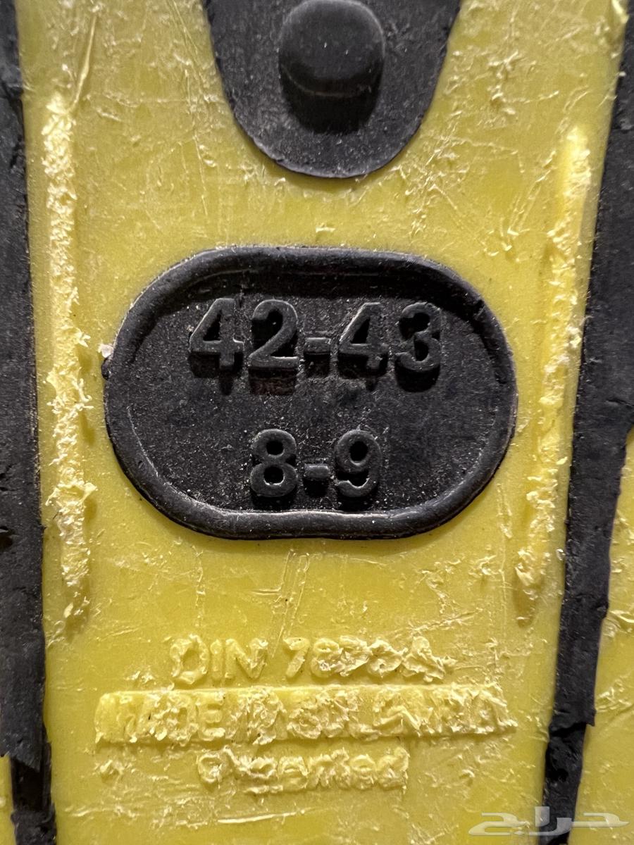 زعانف شوز shows للغوص حسب المقاسات والالوان المعروضة بحالة64444822523777111