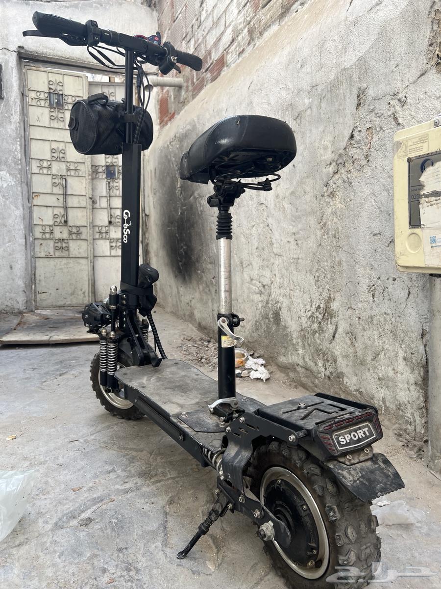 Monster scooter, new scooter, front wheel changed, new battery replaced64444137459971112