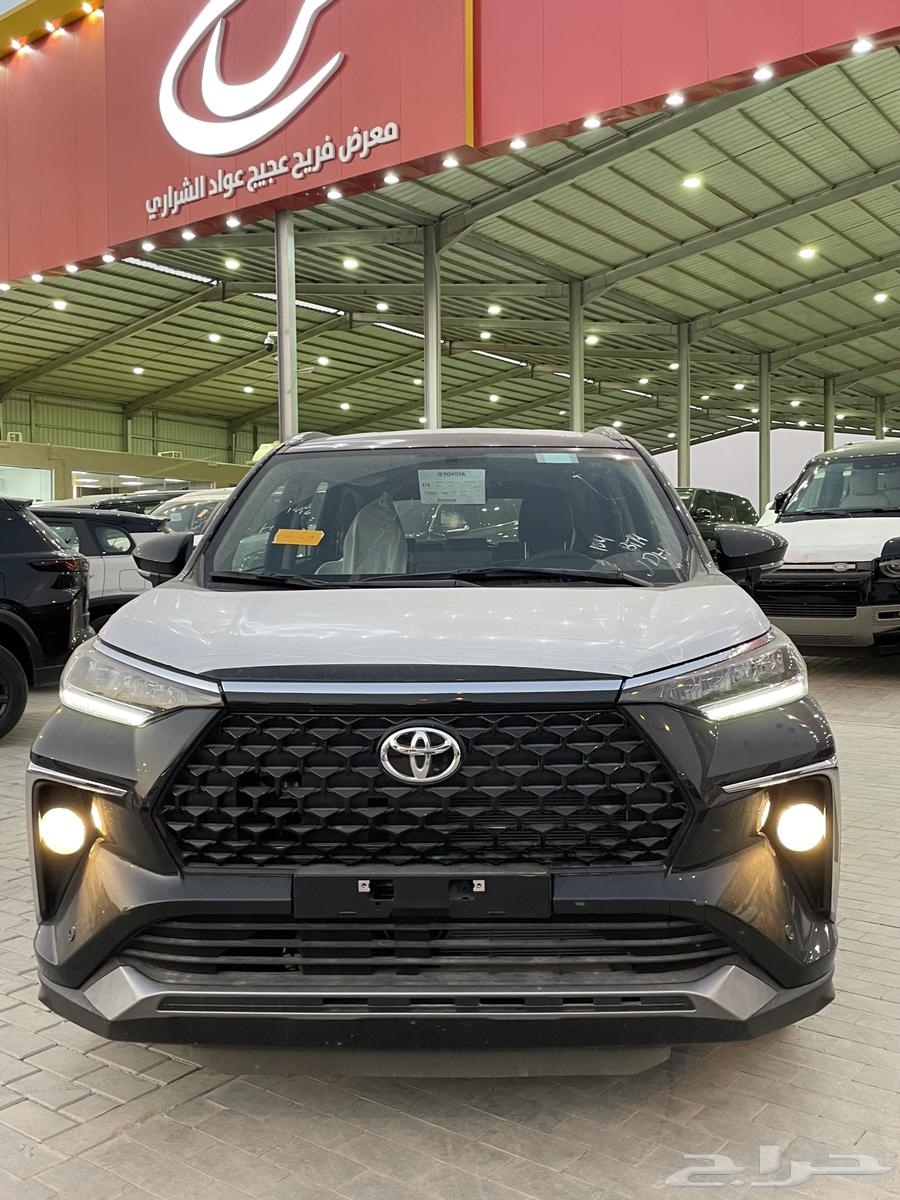 تويوتا فيلوز 2025GLXسعودي7مقاعد(بنزين)1.5L64609087458561112