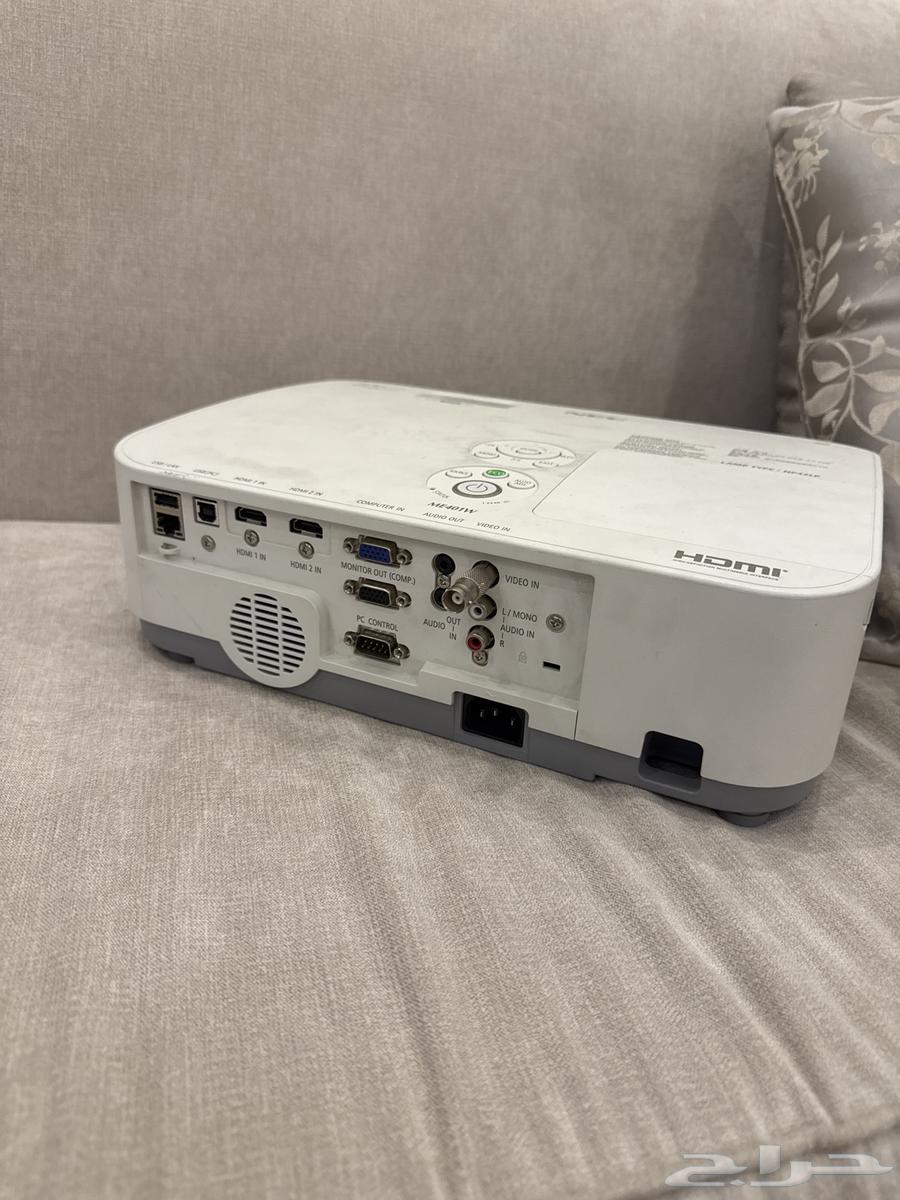 NEC large projector64446350636929113