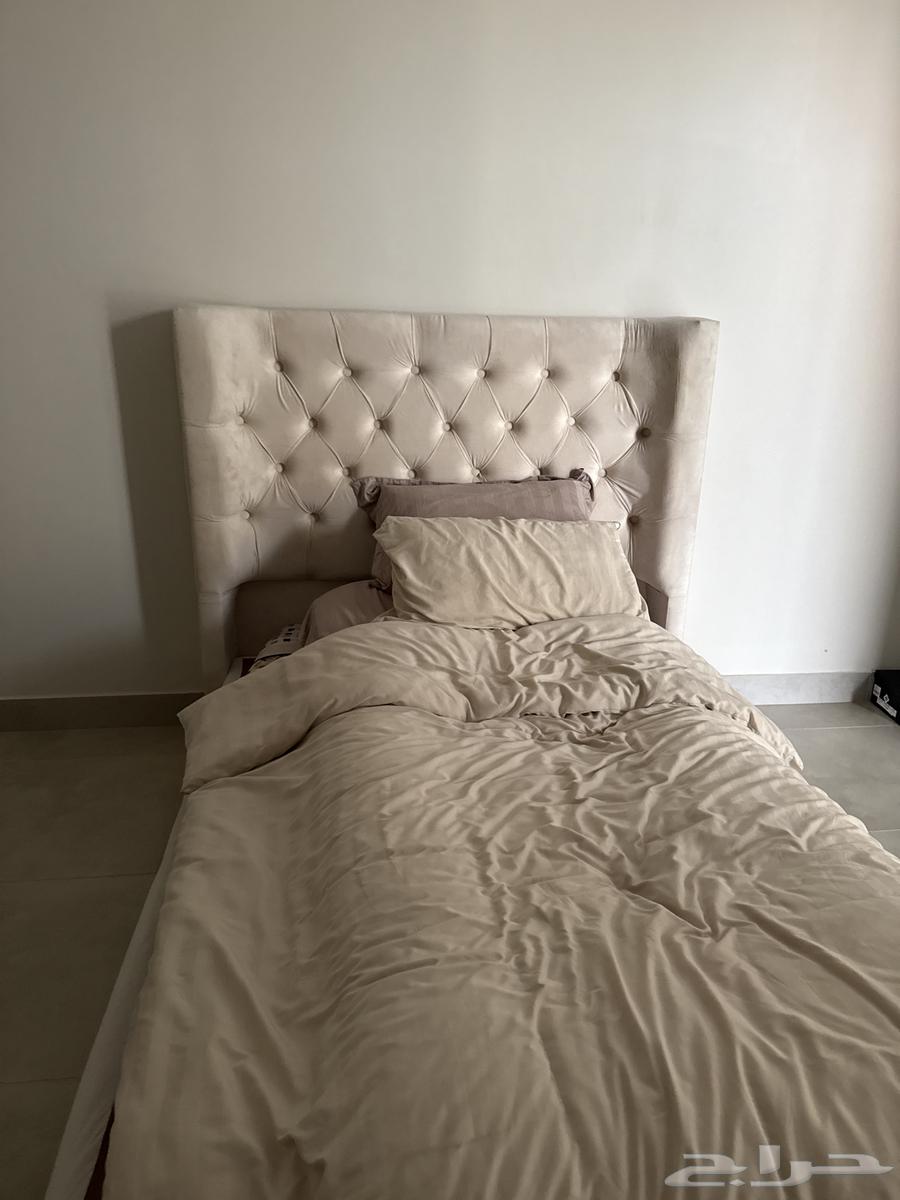 خلف جرير مشارف هيلز64445296185858114