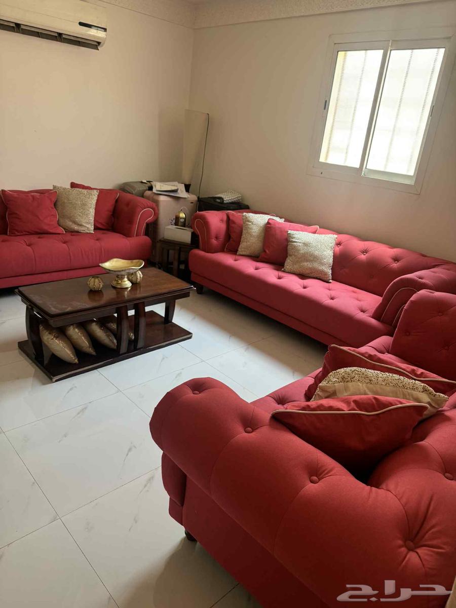 طقم كنبايات ضيوف كامل مع طاولة وسط و 4 طاولات خدمة64444862922881111