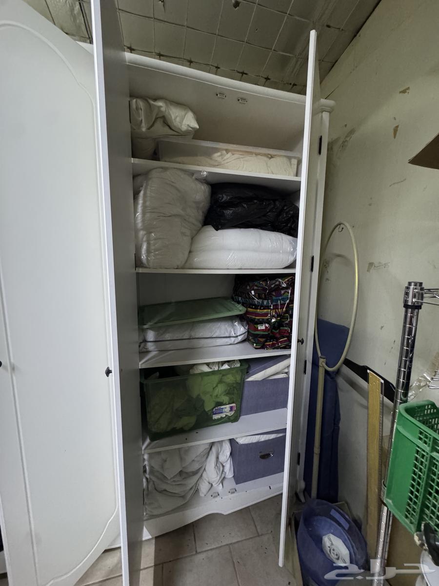 Wardrobe - Has two sections64444083767554112