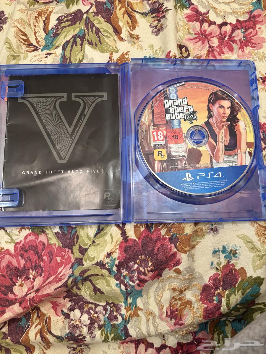 قرص لعبة GTA 5 معروض للبيع بسعر 60 ريال سعودي64447732295682110
