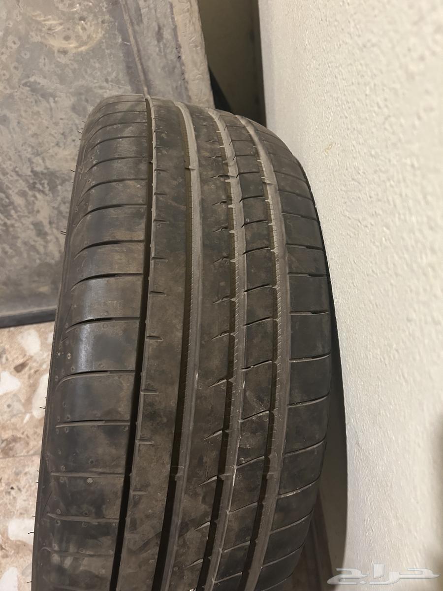 جنط جيلي توجيلا مقاس 20 وكالة وفي حالة ممتازة مع كفر جوديير64611417518722110