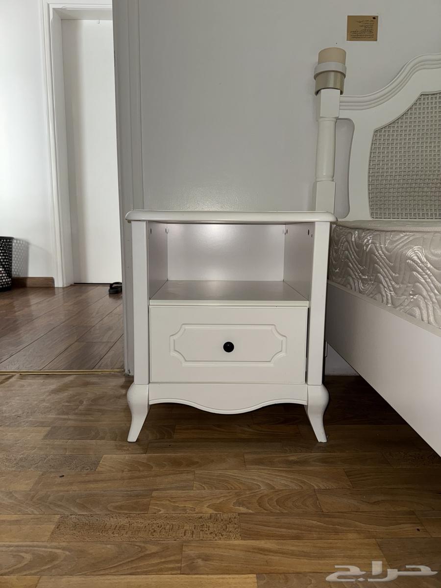 Kamdeentain - White Color64442706280321111