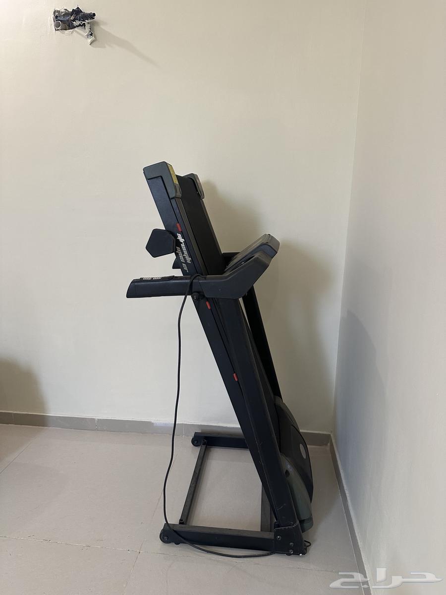 سير رياضي   كاوية ملابس بخار64446723940995114