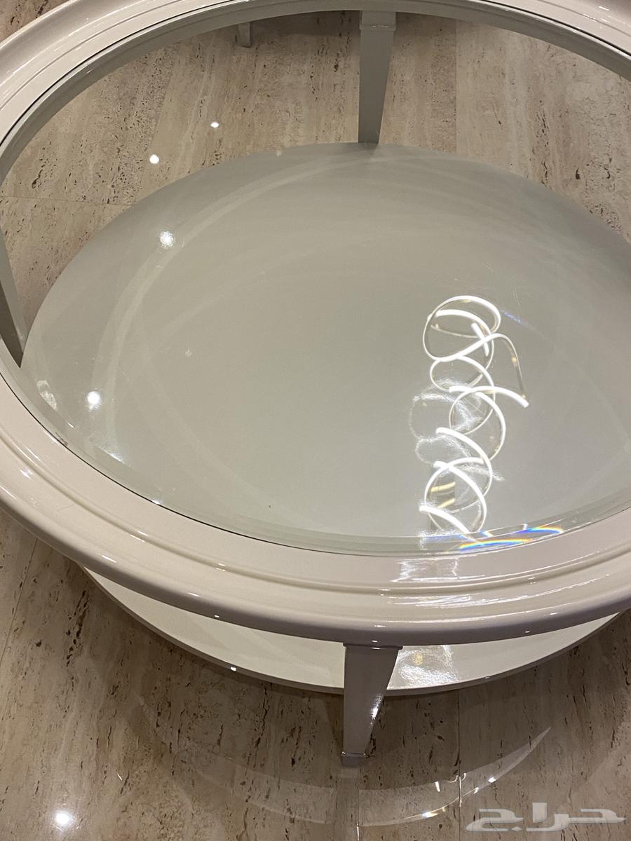 طاولات بيع مستعجل سبب نقل64449502896897110