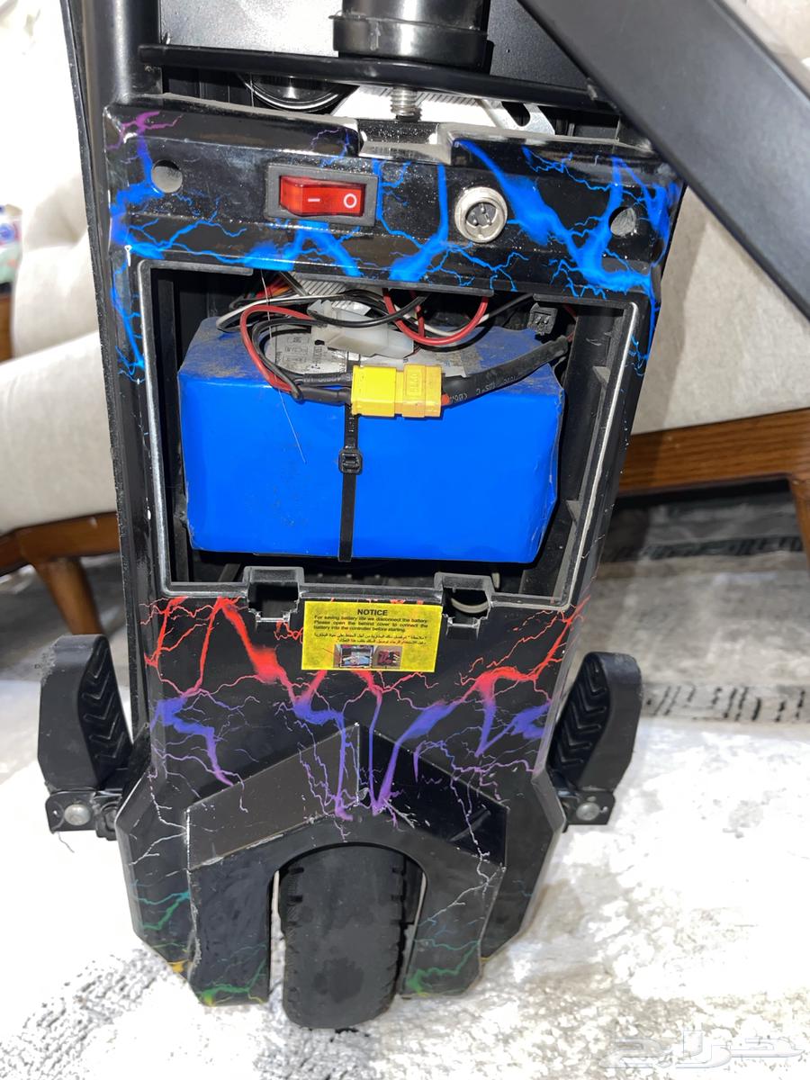 For sale large size scooter 48 volts64442295846146112