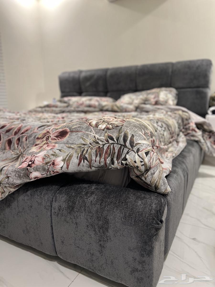 سرير ومرتبه جديده واحسن نوع حق مرتبه64445946548098111