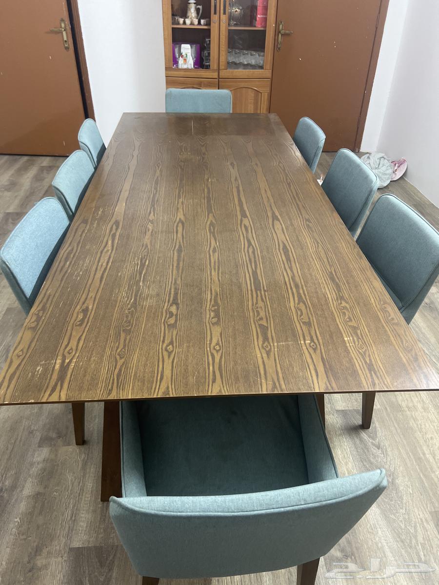 Dining table 8 chairs small cabinet as shown in the picture64446603183235110