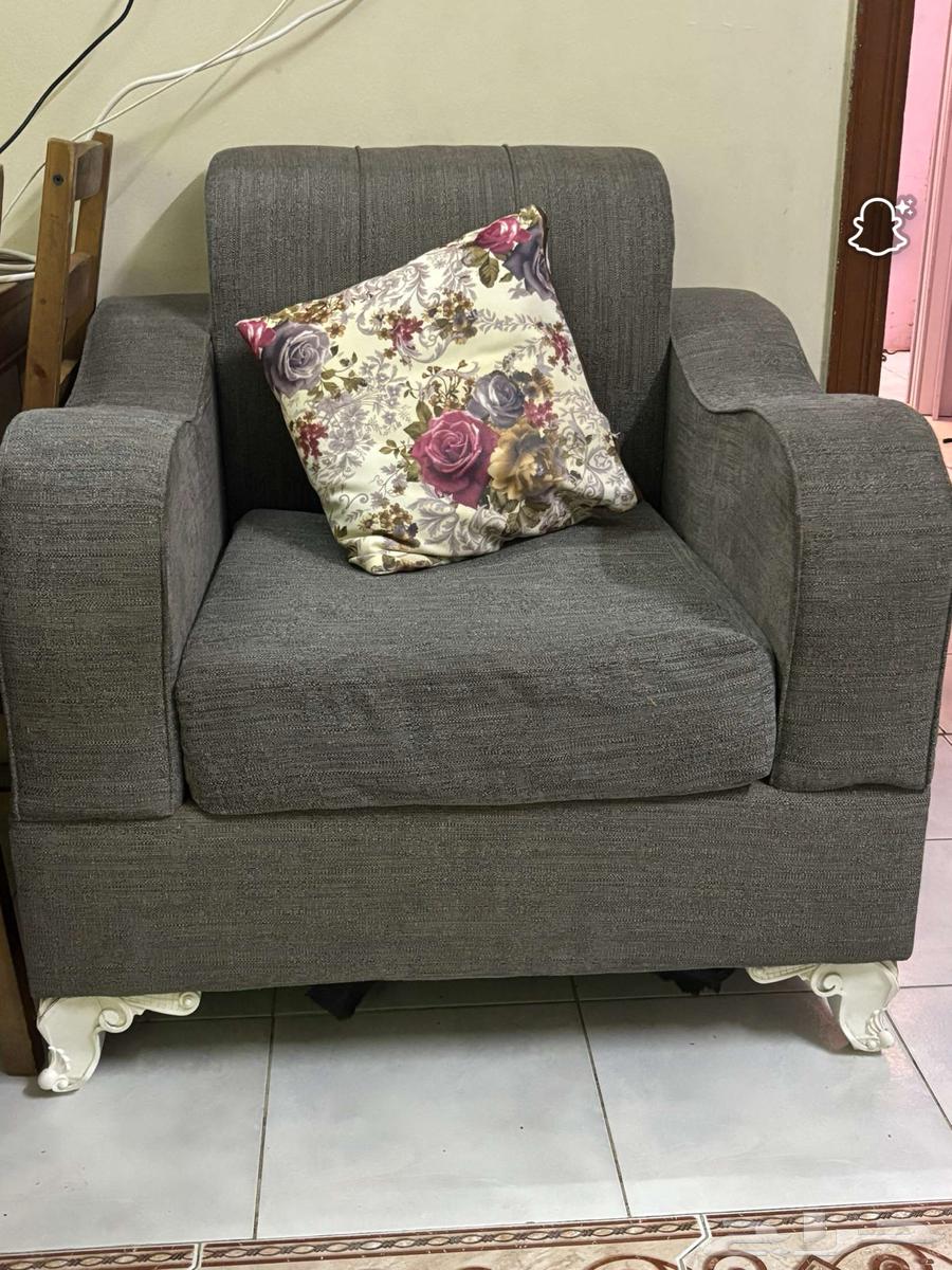 Sofa for sale, one three-seater, one two-seater, and two single seats64449354921602111