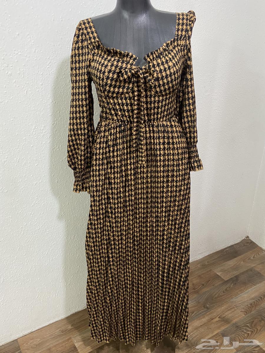 فساتين مستخدمه لمبسه وحده الاسعار رخيصه64447296364929112